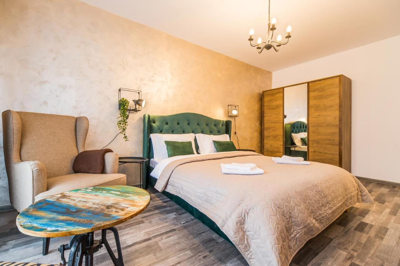Apartament Smarald Brasov Bagian luar foto